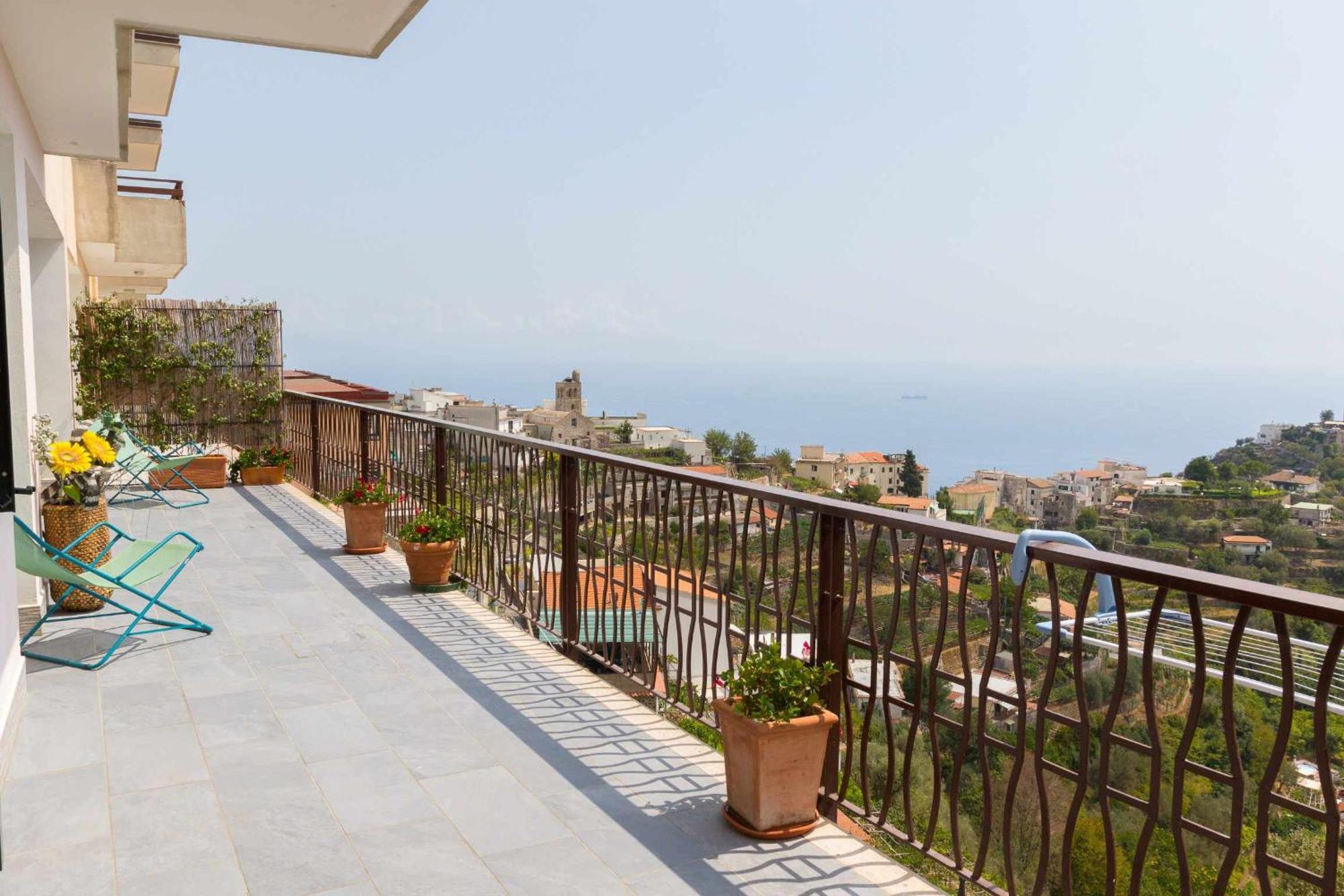 Colpo Dali Amazing View In Ravello Villa Exterior photo